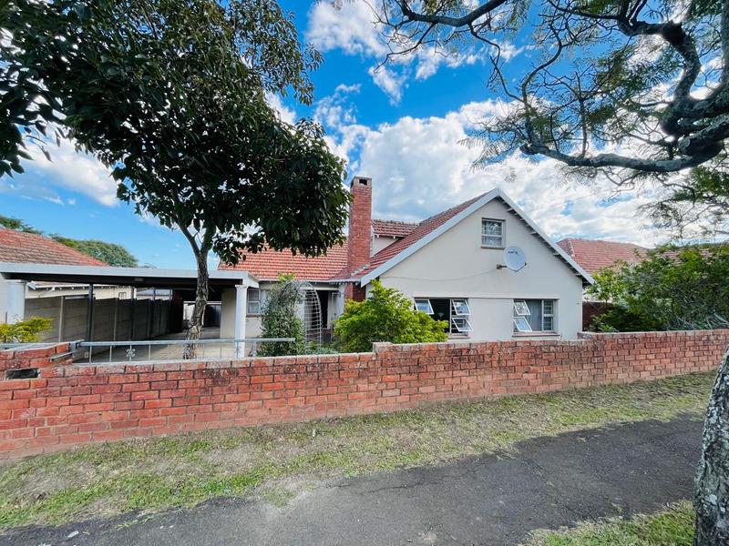 4 Bedroom Property for Sale in Cambridge West Eastern Cape